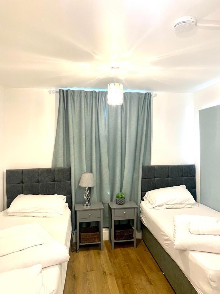 Central Suite, 3 Single Beds Bristol Quarto foto
